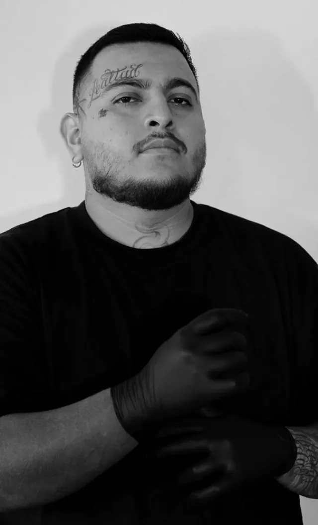 Nuel Ramos, tatuador de Guadalajara