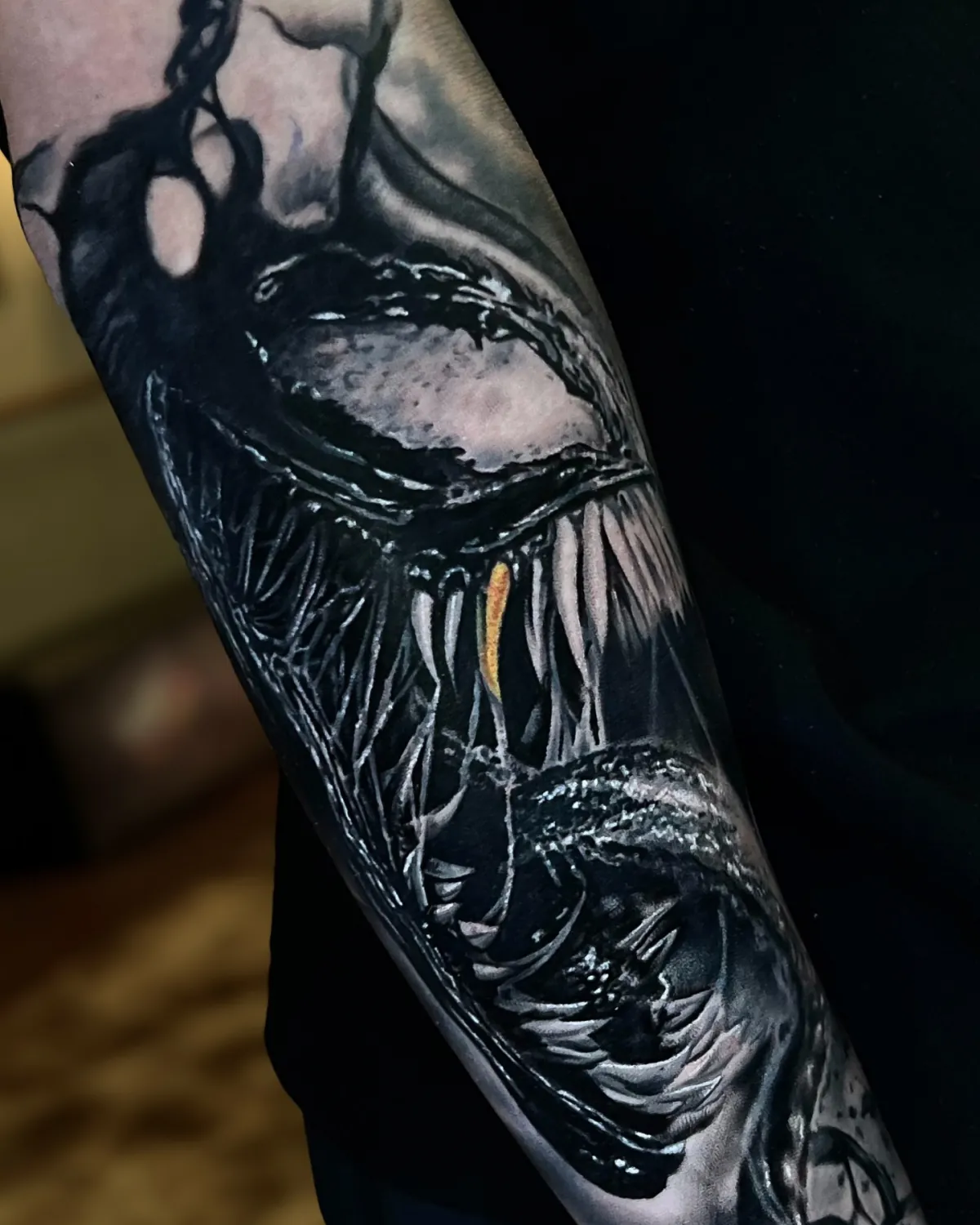 Tatuagem black and grey de Vitor Masella feita com tinta Allegory